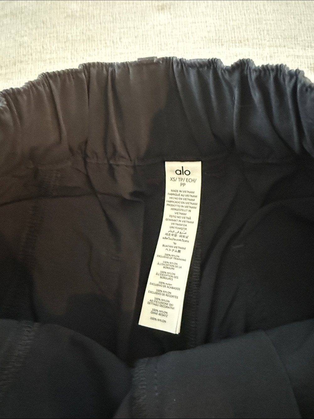 Alo Voyager pant Trouser Black Wide-Leg Size XS - Picture 7 of 7